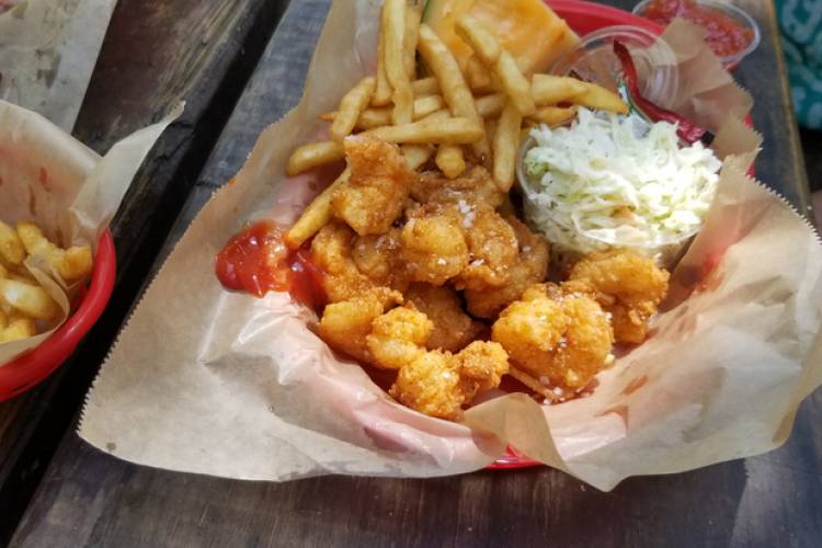 Fried shrimp in a basket