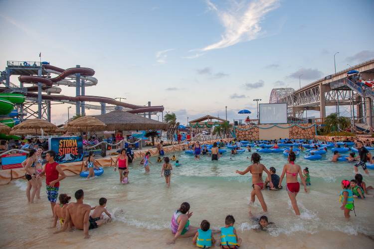 Hurricane Alley Waterpark